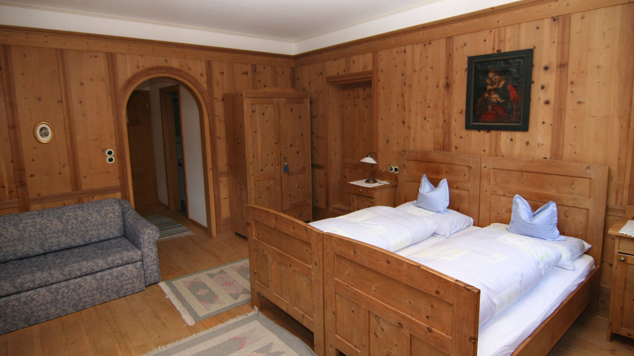 Apartment1 - Double bed - Stroblhof