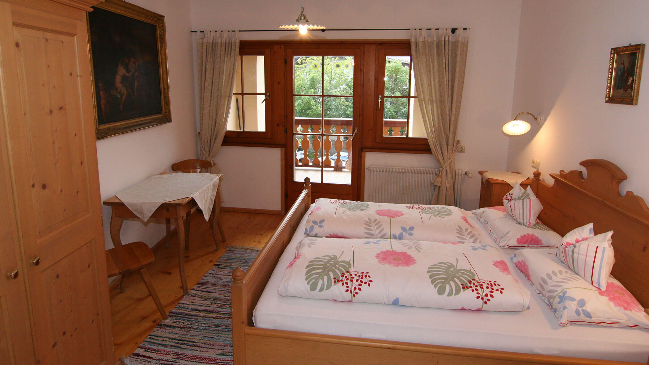 Apartment3 - Double bed - Stroblhof